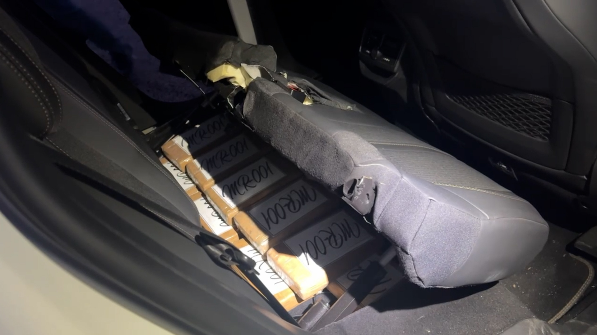 2025-06-27-op_pontona_angelus_tarragona_1-1 Detenidas en Cataluña dos organizaciones criminales con capacidad para distribuir 100 kilos de cocaína al mes e introducir droga y móviles en un centro penitenciario