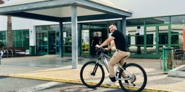 La Gerencia de Servicios Sanitarios de Lanzarote promueve el uso de la bicicleta entre sus profesionales