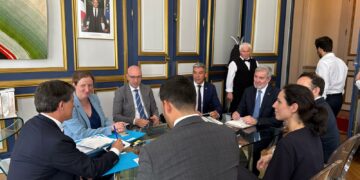 Canarias recaba el apoyo de Francia en sus demandas ante la UE para incrementar la ficha financiera del POSEI