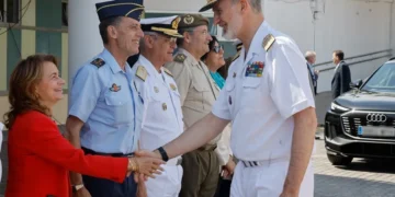 Tenerife acoge hoy el desfile del Día de las Fuerzas Armadas, que presiden los reyes