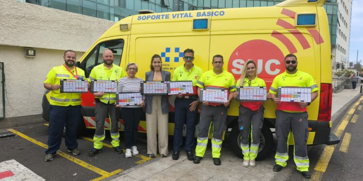 El SUC incluye en sus ambulancias tableros básicos de comunicación para personas con dificultades en el habla