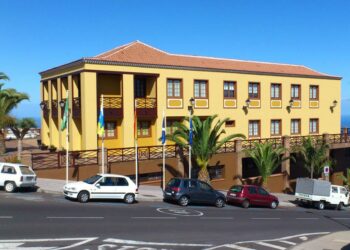 FACHADA-AYTO guancha