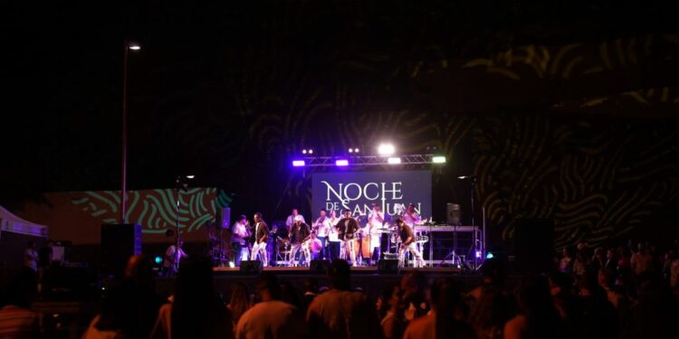 Foto archivo noche de San Juan