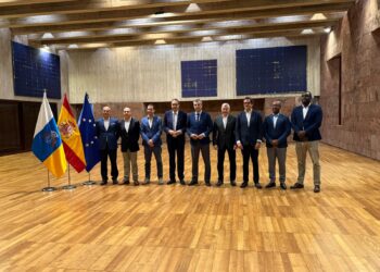 Manuel Domínguez presenta una iniciativa europea que impulsa la digitalización del comercio en zonas turísticas