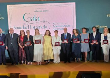 Antonia María Pérez, reconocida por su trayectoria profesional en Premios a la Administración Sanitaria