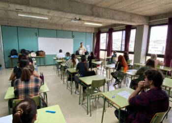 14.691 aspirantes participarán en las oposiciones a Maestros y Maestras, Secundaria y Peluquería