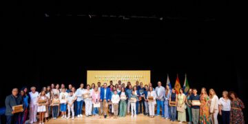 Educación otorga los Distintivos de Excelencia a once centros de Canarias