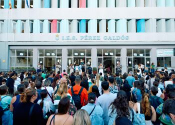 La primera prueba de las oposiciones a Primaria y Secundaria reúne en Canarias a más de diez mil aspirantes