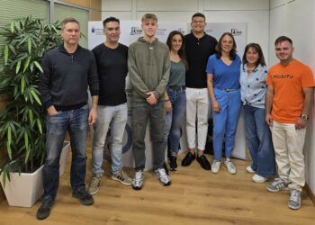 La Consejería de Educación acoge por primera vez estudiantes de Formación Profesional Dual