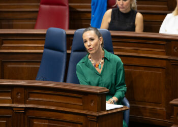 Jéssica de León anuncia un estudio ergonómico para los trabajadores del sector extrahotelero