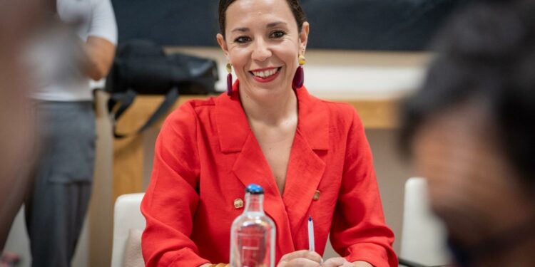 Empleo abre los tres programas de incentivos destinados a impulsar la contratación