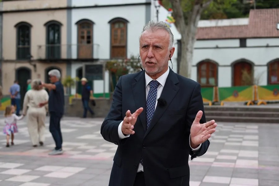 El ministro de Política Territorial, Ángel Víctor Torres