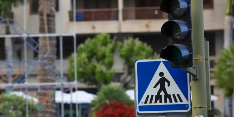 Restablecida la luz en La Palma tras un apagón de tres horas, previsible según el Cabildo