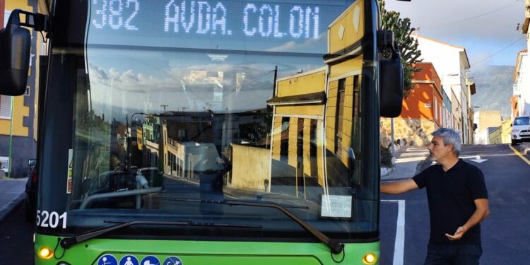 Reactivada la línea 382 tras las obras de saneamiento en la Calle Nueva