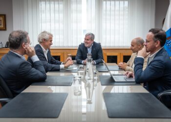 Gobierno de Canarias y Telefónica estudian medidas para mejorar la respuesta frente a situaciones de emergencia