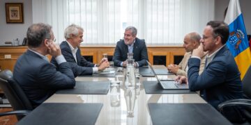 Gobierno de Canarias y Telefónica estudian medidas para mejorar la respuesta frente a situaciones de emergencia