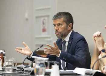 El rector de la ULL propone compensaciones económicas especificas para las universidades