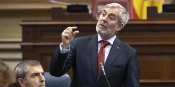 Clavijo cree que la modificación de la RIC será «determinante» para afrontar la falta de viviendas asequibles en las islas