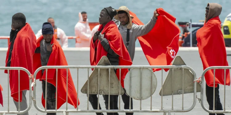 Rescatadas dos embarcaciones con 113 inmigrantes al nordeste de Lanzarote en las últimas horas