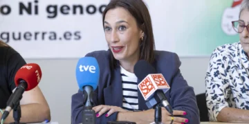 Prudencia en el PSOE canario ante el «rebumbio de informaciones cruzadas» sobre Cerdán