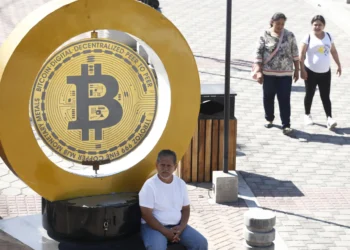 Cinco detenidos en un golpe de la UCO contra una estafa a más de 500 inversores en criptomonedas