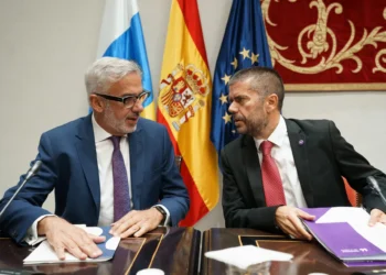 Los rectores de la ULL y ULPGC protestan por su exclusión en los preparativos de la Ley de la Ciencia