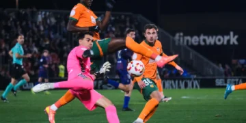 Dani Martín llega al Tenerife «motivado» tras rechazar ofertas de superior categoría