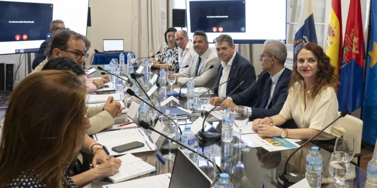 La FEMP pide más coordinación y recursos para afrontar la integración de los migrantes