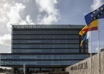 Un octogenario acepta ocho años de cárcel en Gran Canaria tras confesar que violó a su hija tetrapléjica durante cinco años