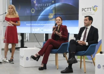 Una constelación de satélites canarios para vigilar las islas mediante infrarrojos