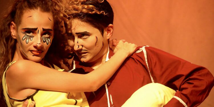 La comedia ‘Usted tiene ojos de mujer fatal’, de Jardiel Poncela, en Tenerife y Gran Canaria