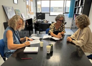 El Hospital de Fuerteventura y Hospitran renuevan su compromiso con la humanización sanitaria a través del humor