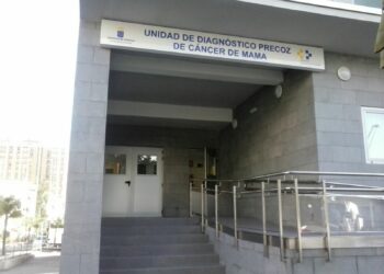 Sanidad invierte casi 300.000 euros en un nuevo mamógrafo digital para el CAE Rumeu