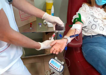 El SCS se desplaza hasta el municipio de Arico para promocionar la donación de sangre