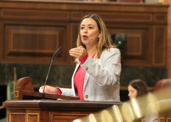 Corujo responde al PP: “Ya basta de poner palos en las ruedas y hacer el ridículo con la inmigración”