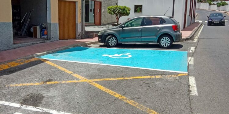 aparcamientos pmr-sanmigueldeabona-2