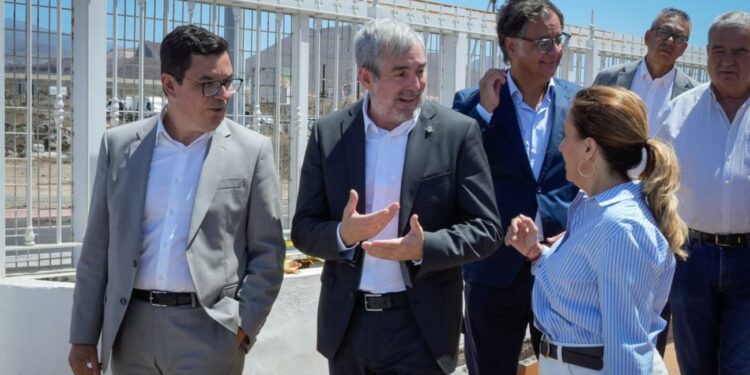 Clavijo destaca que la apertura del enlace de Chafiras aliviará la congestión de la TF-1 en el sur de Tenerife