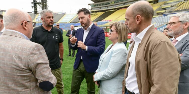 El Ayuntamiento activa un dispositivo especial de seguridad, tráfico, movilidad y limpieza para el Granca Live Fest (2)