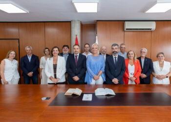 Esther Monzón preside la toma de posesión del nuevo director del SCS y otros altos cargos de su departamento