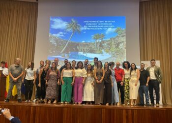La Gerencia de Servicios Sanitarios de Lanzarote homenajea a los médicos residentes que culminan su formación