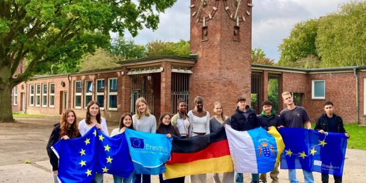 Educación refuerza la internacionalización con cifras récord en Erasmus+ y proyectos europeos