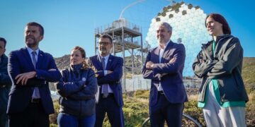 Clavijo resalta la aportación del IAC a la ciencia durante sus 40 años en la cumbre mundial de la astrofísica