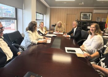 Esther Monzón y AMATe Las Palmas analizan los servicios del SCS para personas con trastorno límite de personalidad