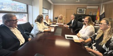 Esther Monzón y AMATe Las Palmas analizan los servicios del SCS para personas con trastorno límite de personalidad