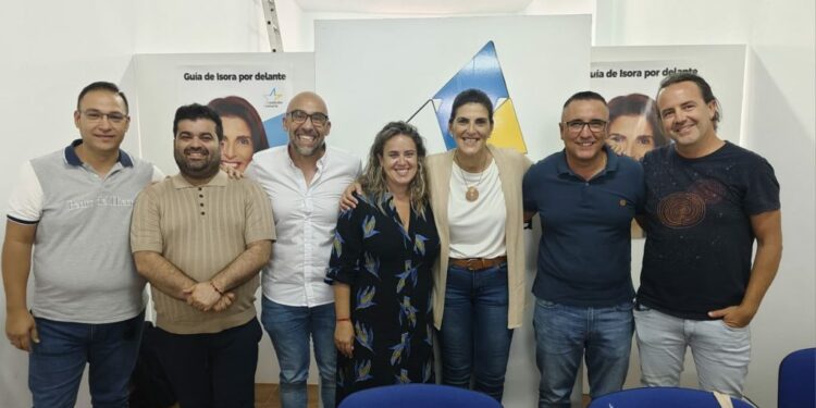 Nueva Ejecutva Guía 2025