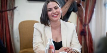 El Gobierno de Canarias apoya con una subvención la edición del catálogo de la Bienal de Lanzarote