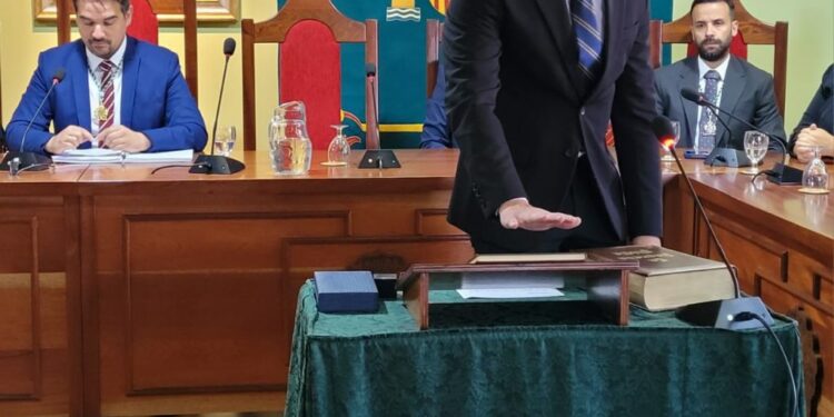 PLENO LA GUANCHA TOMA POSESIÓN EDIL AARÓN MESA (7)