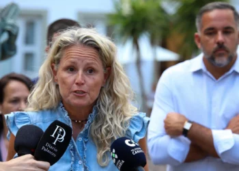 La portavoz del PSOE afirma que se ha cumplido y se seguirá cumpliendo con La Palma