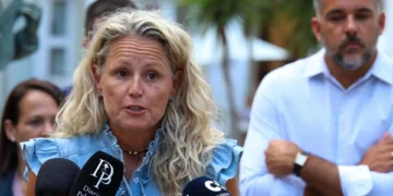 La portavoz del PSOE afirma que se ha cumplido y se seguirá cumpliendo con La Palma