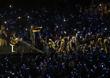 Enrique Iglesias regresa por todo lo alto para revolucionar el Granca Live Fest